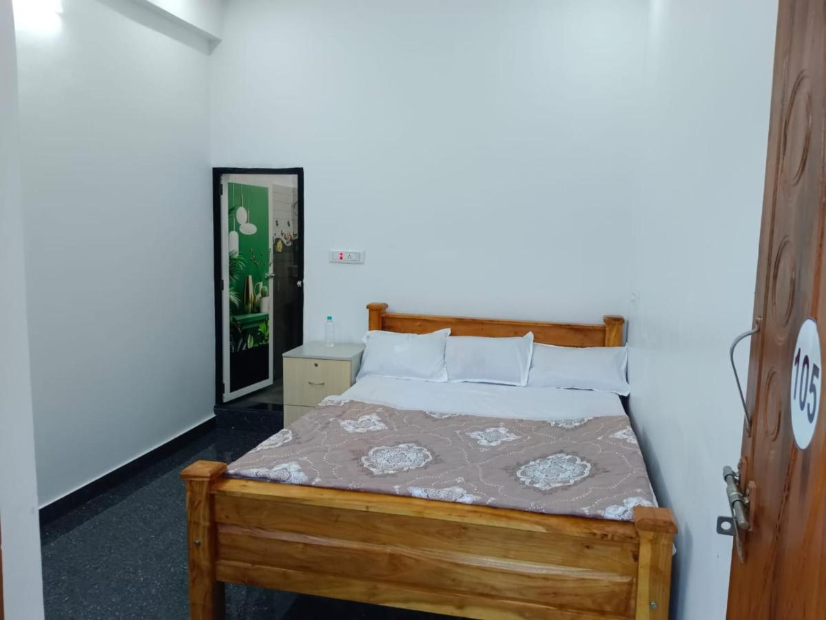 Ss Residency Hotell Māranhalli Eksteriør bilde